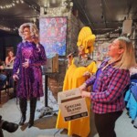 Queens Maddy Long Legs et China Doll avec la conseillère Plante.