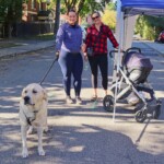 Je crois que quelqu’un a senti de bonnes effluves alimentaires flottant dans l’air de la rue...