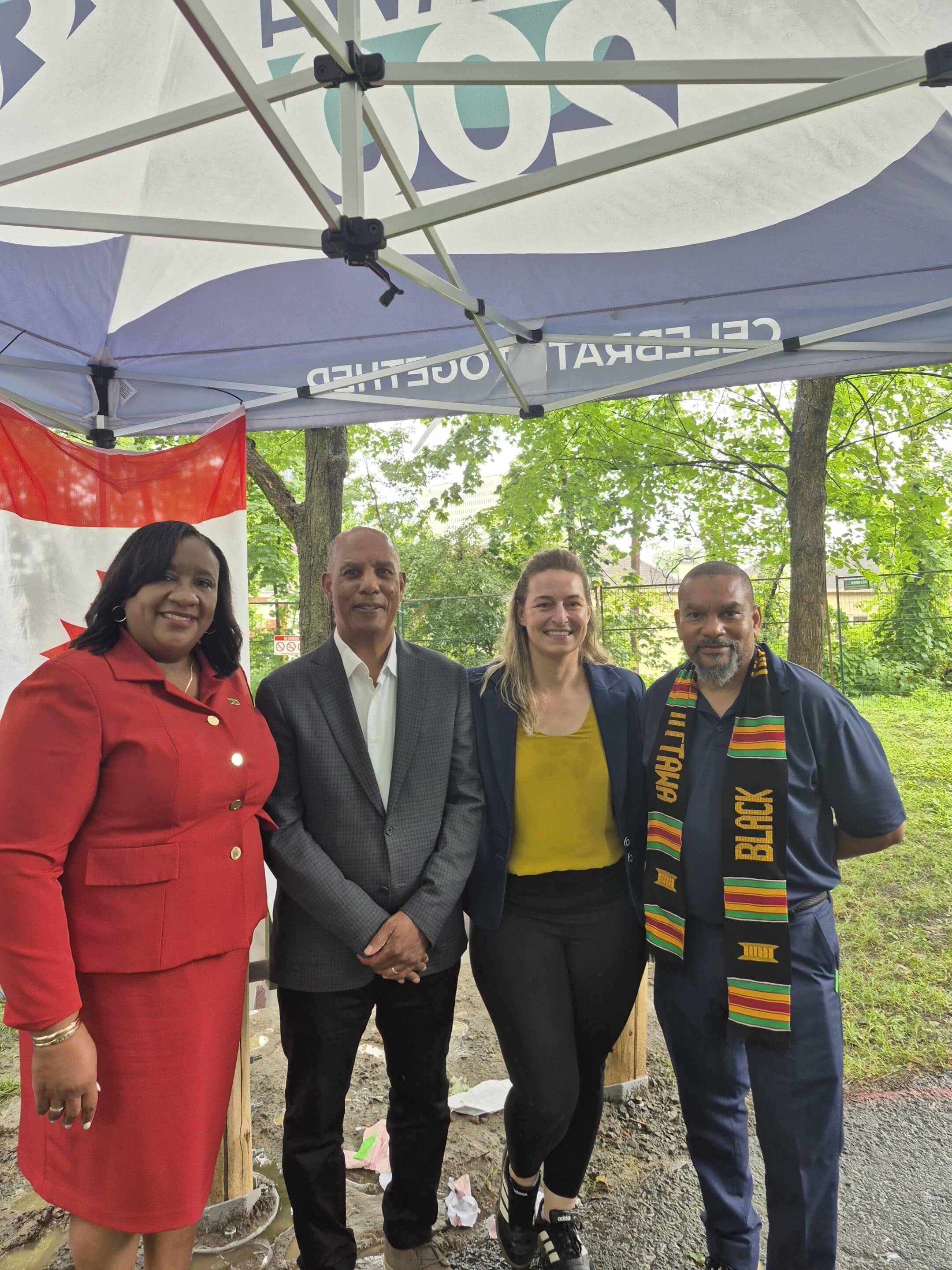 Officials_3_HEBrownParkRenaming